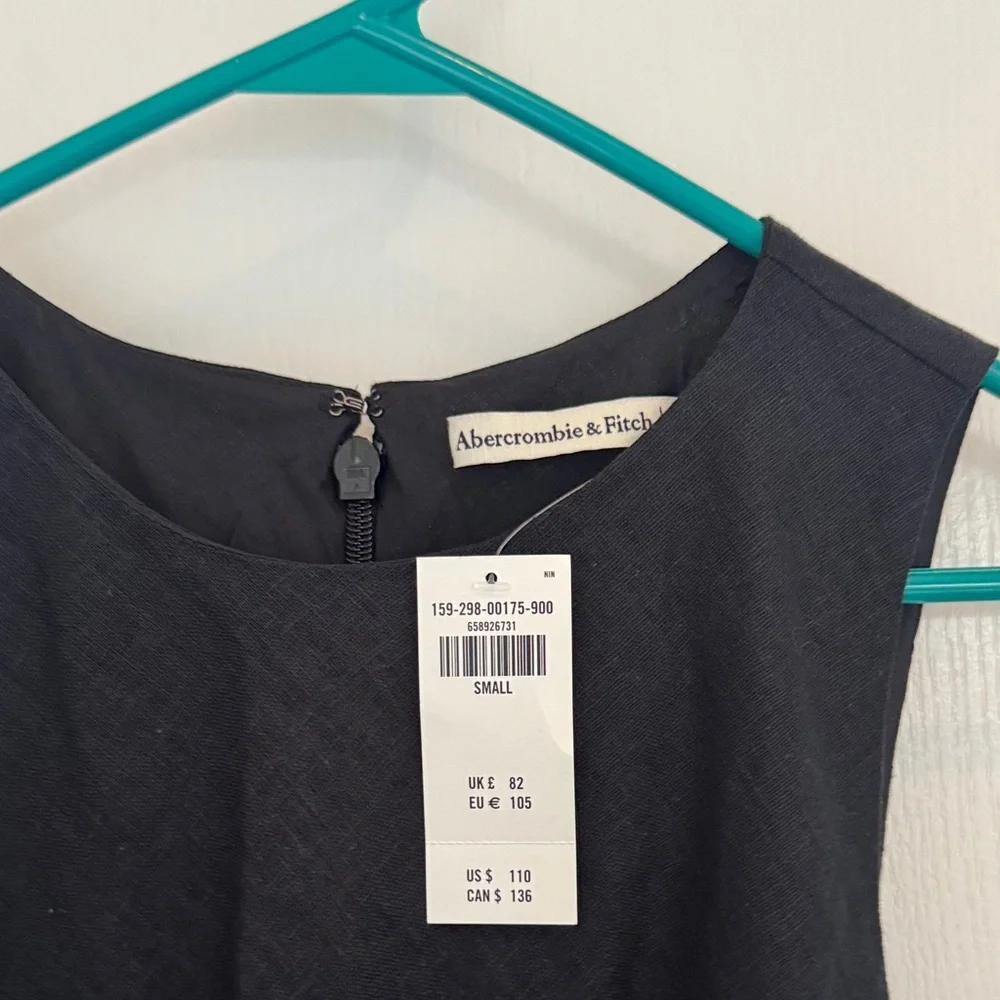 Abercrombie & Fitch Black Maxi Dress - Picture 4 of 11